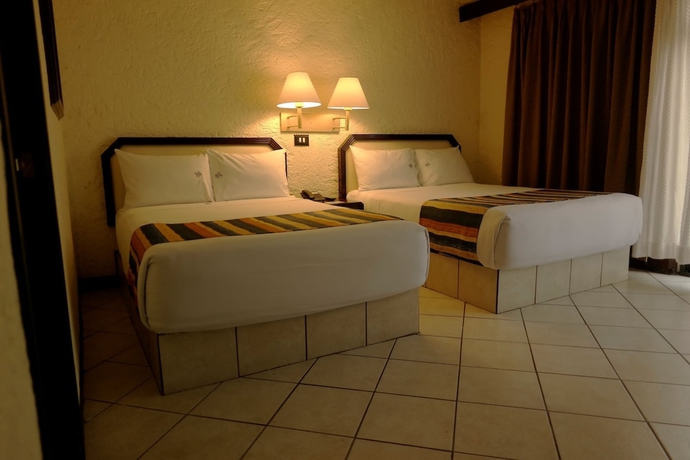 Imagen de la habitación del Hotel Del Portal. Foto 15