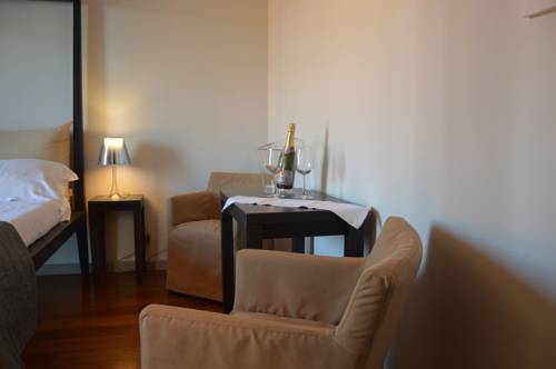 Imagen de la habitación del Hotel Del Porto, Torri Del Benaco. Foto 3