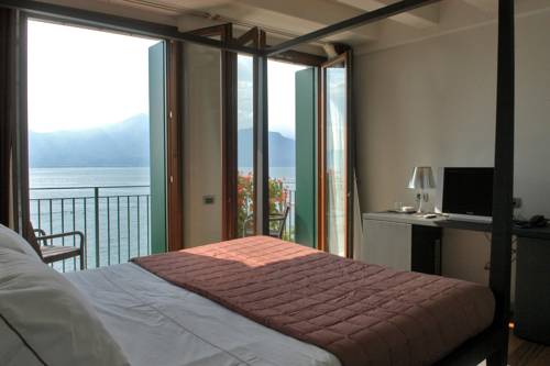 Imagen de la habitación del Hotel Del Porto, Torri Del Benaco. Foto 9