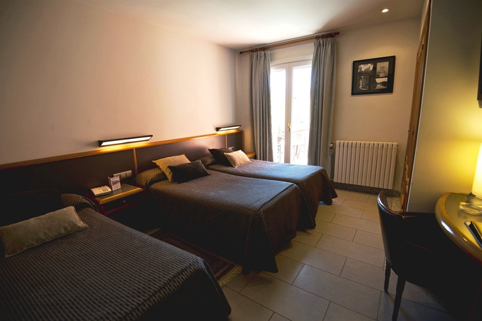Imagen de la habitación del Hotel Del Prado, Puigcerdá. Foto 6