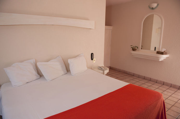 Imagen de la habitación del Hotel Del Rio. Foto 8