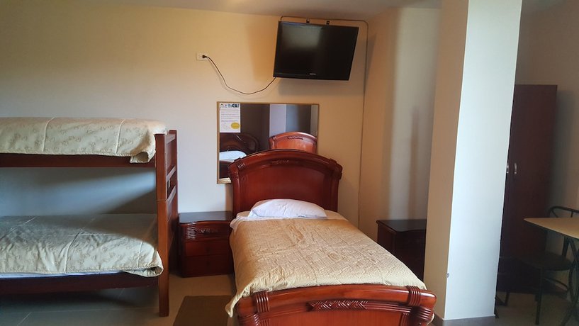 Imagen de la habitación del Hotel Del River. Foto 12