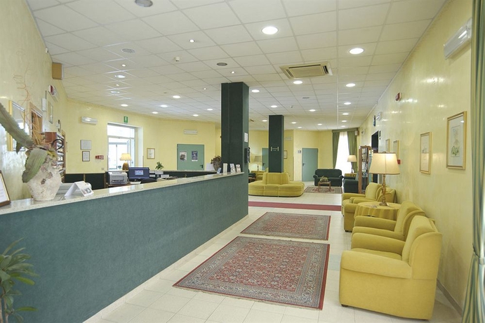 Imagen de los interiores del Hotel Del Santuario. Foto 13