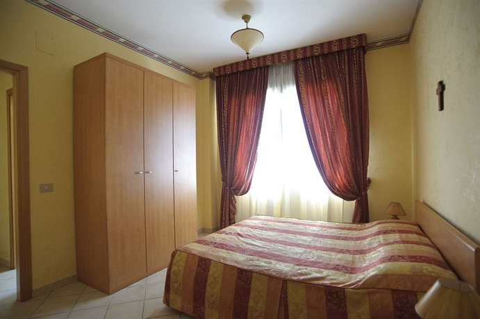 Imagen de la habitación del Hotel Del Santuario. Foto 10