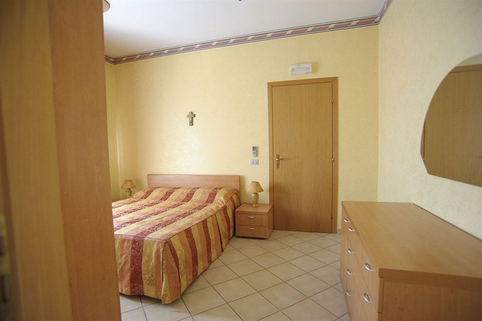 Imagen de la habitación del Hotel Del Santuario. Foto 11