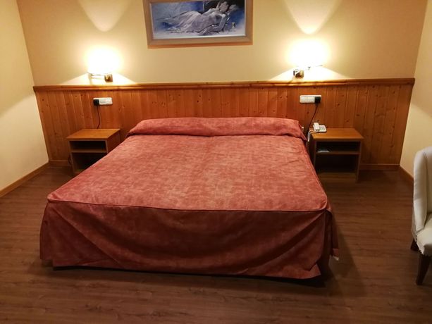 Imagen de la habitación del Hotel Del Sol, Motilla del Palancar. Foto 4