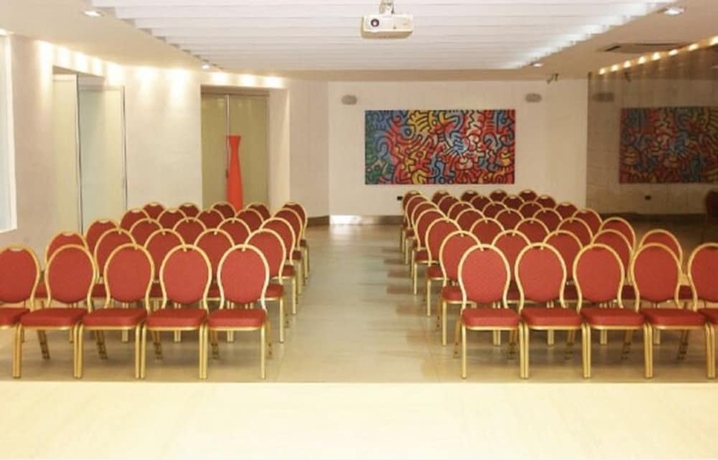Imagen de los interiores del Hotel Del Sole - Aversa. Foto 14