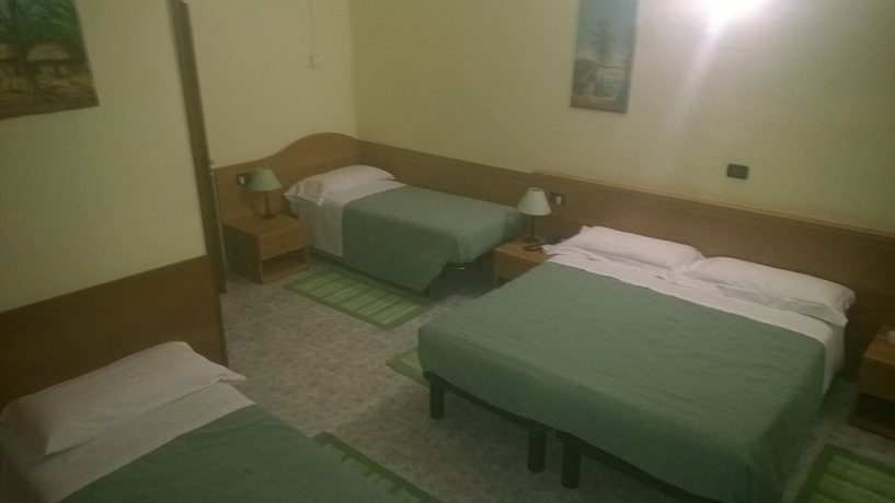 Imagen de la habitación del Hotel Del Sole, Milán. Foto 13