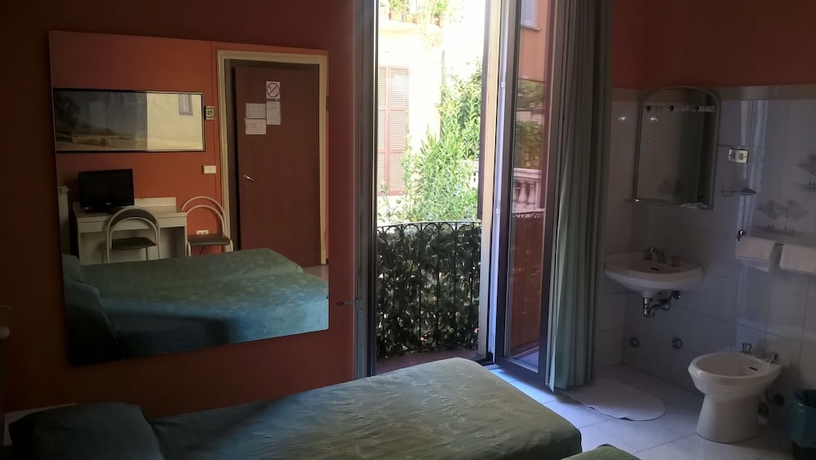 Imagen de la habitación del Hotel Del Sole, Milán. Foto 16