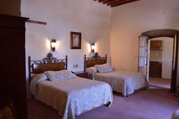 Imagen de la habitación del Hotel Del Vasco. Foto 6