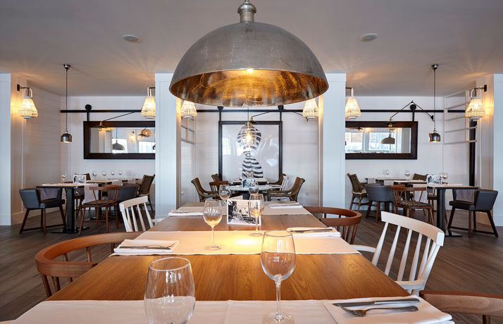 Imagen del bar/restaurante del Hotel Delamar - Adults Only. Foto 4