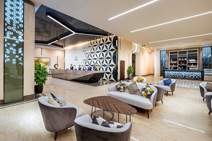 Imagen de los interiores del Hotel Delasea Ha Long. Foto 9