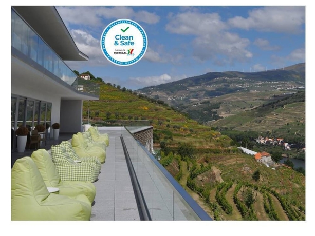 Imagen de la habitación del Hotel Delfim Douro. Foto 19