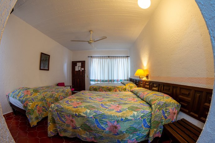 Imagen de la habitación del Hotel Delfin, Barra de Navidad. Foto 12