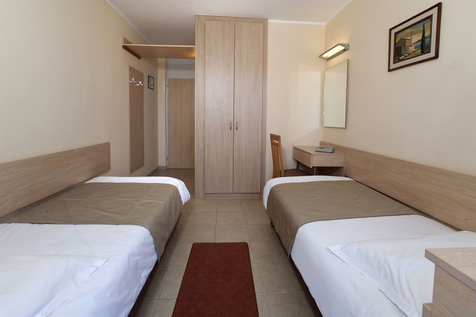 Imagen de la habitación del Hotel Delfin Plava Laguna. Foto 8