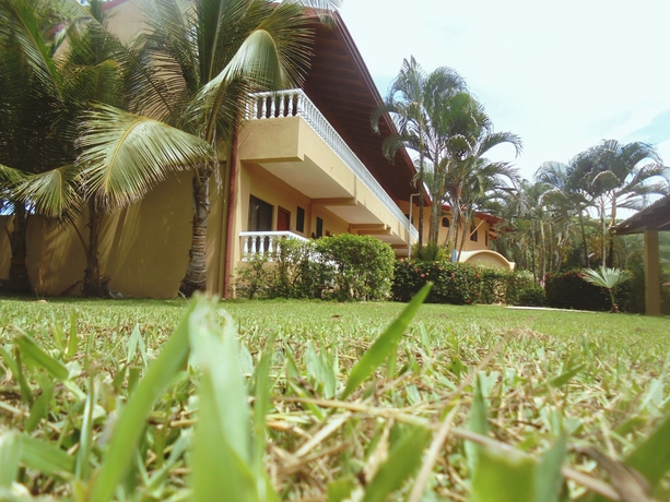 Imagen de los exteriores del Hotel Delfin Playa Bejuco. Foto 11