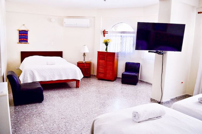 Imagen de la habitación del Hotel Delfin, Playa del Carmen. Foto 15