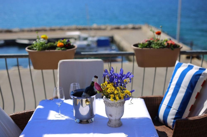 Imagen general del Hotel Delfin, Zadar. Foto 9