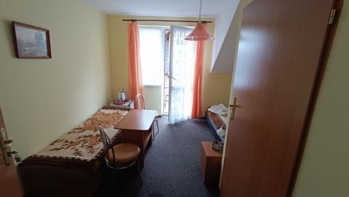 Imagen de la habitación del Hotel Delfin - część pokoi z widokiem na morze. Foto 17