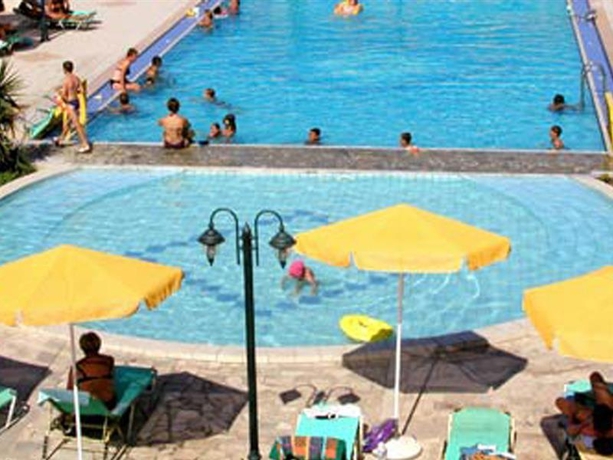 Imagen general del Hotel Delfina Beach. Foto 10