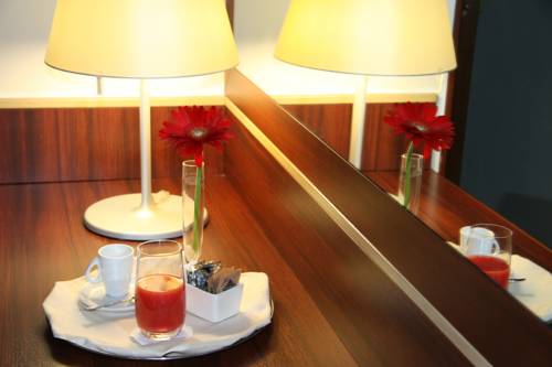 Imagen de la habitación del Hotel Delfina Palace. Foto 8