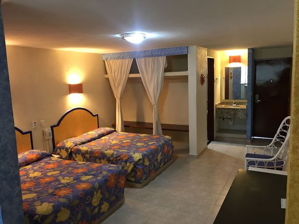 Imagen de la habitación del Hotel Delfines Acapulco By Nges. Foto 3