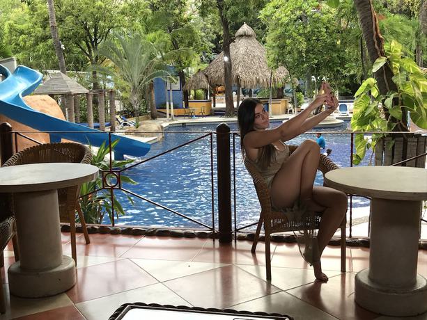 Imagen de los interiores del Hotel Delfines Acapulco By Nges. Foto 19