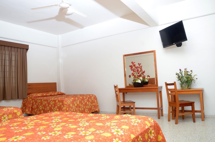 Imagen de la habitación del Hotel Delfines, Veracruz. Foto 10