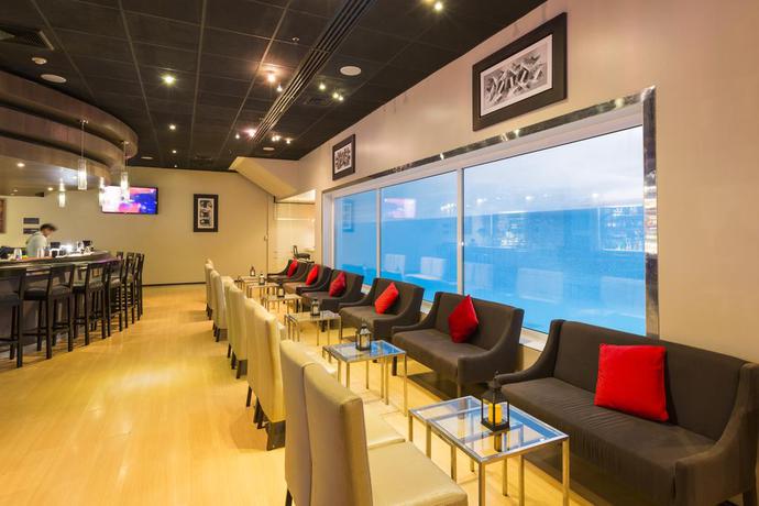 Imagen general del Hotel Delfines and Convention Center. Foto 9