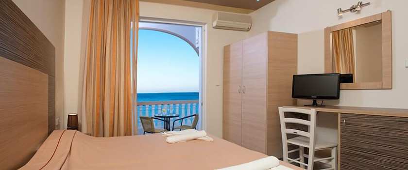 Imagen general del Hotel Delfini Beach. Foto 1
