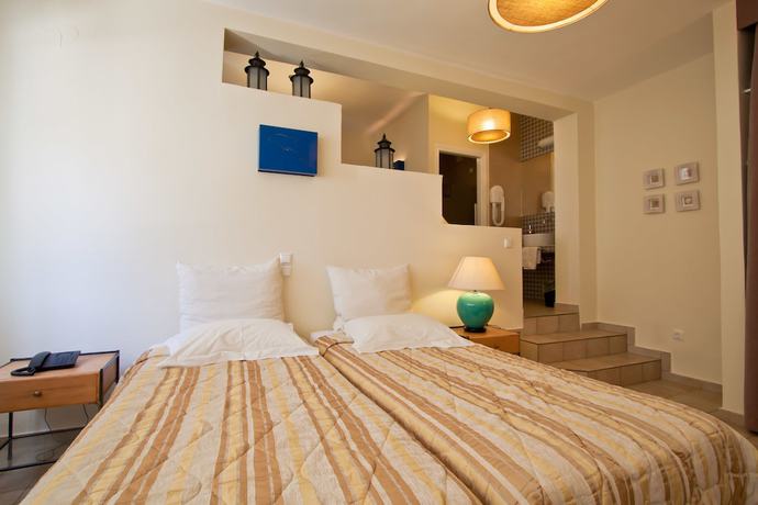 Imagen de la habitación del Hotel Delfini, Kamares. Foto 12