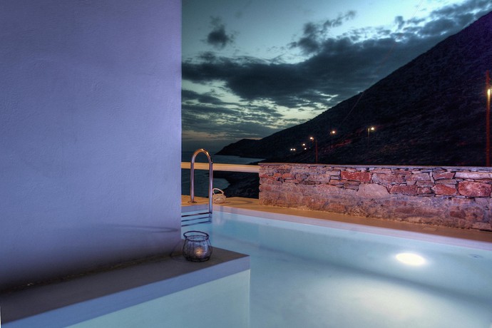 Imagen de la habitación del Hotel Delfini, Kamares. Foto 16