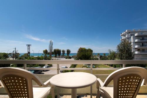 Imagen general del Hotel Delfini, Patras. Foto 2