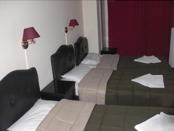 Imagen de la habitación del Hotel Delfini, Pireo. Foto 4