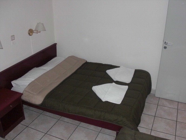 Imagen de la habitación del Hotel Delfini, Pireo. Foto 7