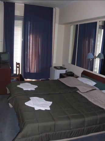 Imagen de la habitación del Hotel Delfini, Pireo. Foto 13