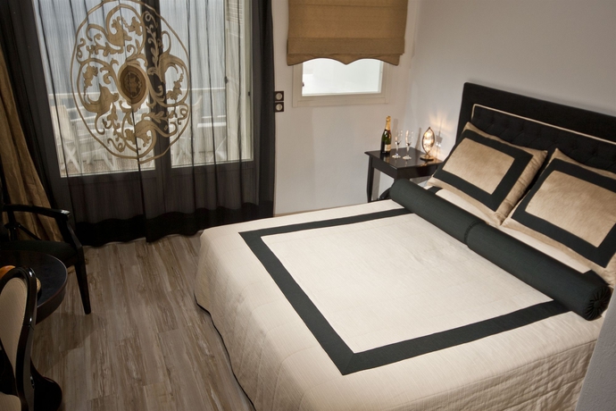 Imagen de la habitación del Hotel Delfini Villas. Foto 7