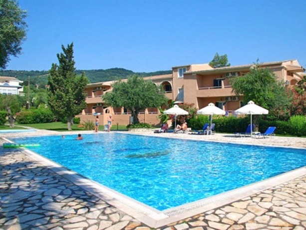 Imagen general del Hotel Delfinia. Foto 4