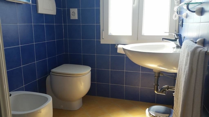 Imagen de la habitación del Hotel Delfino, Cervia. Foto 5