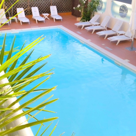 Imagen de la piscina del Hotel Delfino, Cervia. Foto 19