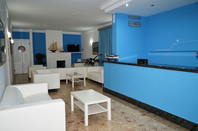 Imagen de los interiores del Hotel Delfino, Marina di Camerota. Foto 17