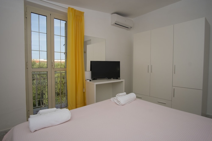 Imagen de la habitación del Hotel Delfino, Marina di Camerota. Foto 13