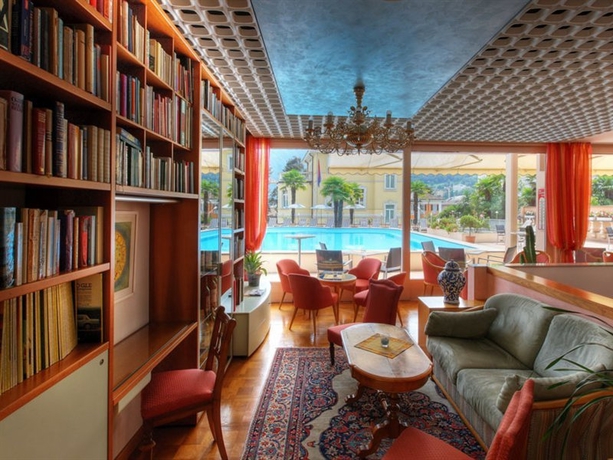 Imagen general del Hotel Delfino, Pazzallo. Foto 11