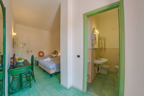 Imagen de la habitación del Hotel Delfino, Procchio. Foto 7