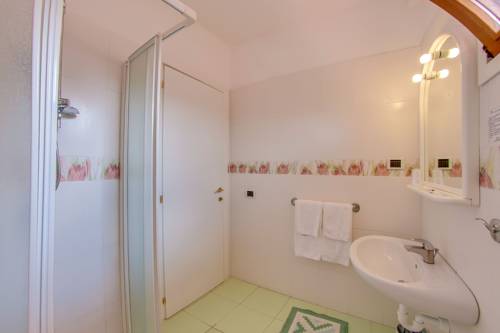 Imagen de la habitación del Hotel Delfino, Procchio. Foto 13