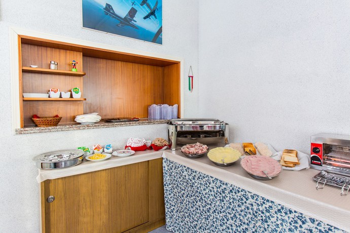 Imagen del bar/restaurante del Hotel Delfino, Senigallia. Foto 6