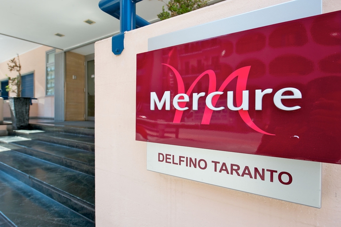 Imagen de los exteriores del Hotel Delfino Taranto. Foto 12