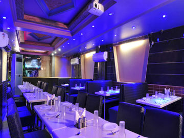 Imagen del bar/restaurante del Hotel Delhi Heart. Foto 4