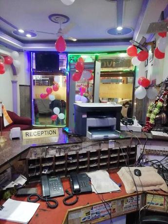 Imagen de los interiores del Hotel Delhi Regency. Foto 12