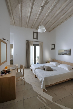 Imagen de la habitación del Hotel Deliades Mykonos. Foto 2
